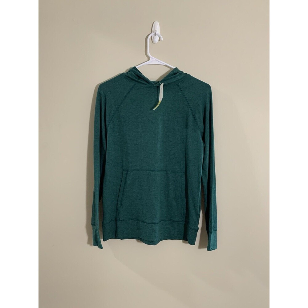 Runaway By Stitch Fix Quick Dry Moisture Wicking Hooded Long Sleeve Sweatshirt